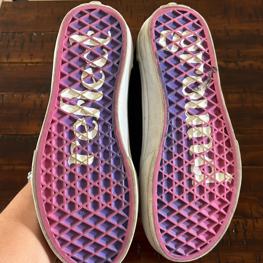 Kids Vans - Picture 11 of 14